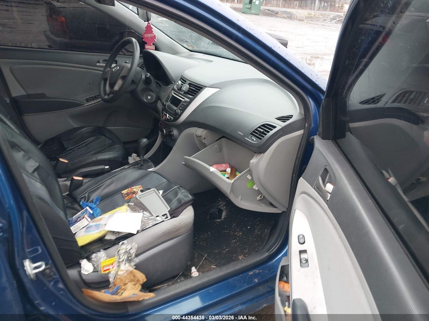 2015 Hyundai Accent Gls