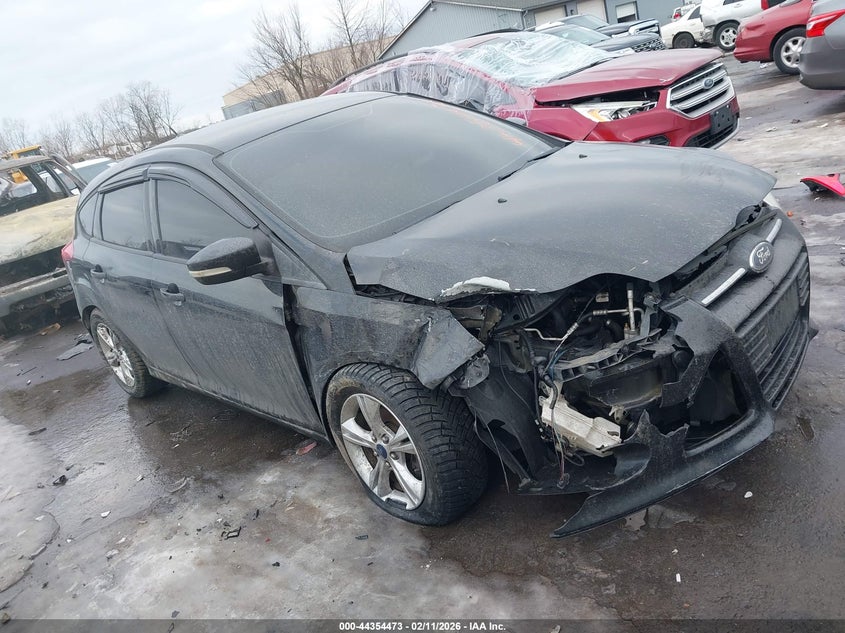 Vin: 1fadp3k20el136802, lot: 44850935, ford focus se 2014 img_1
