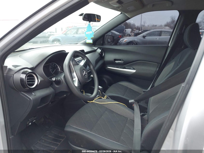 2018 Nissan Kicks Sv