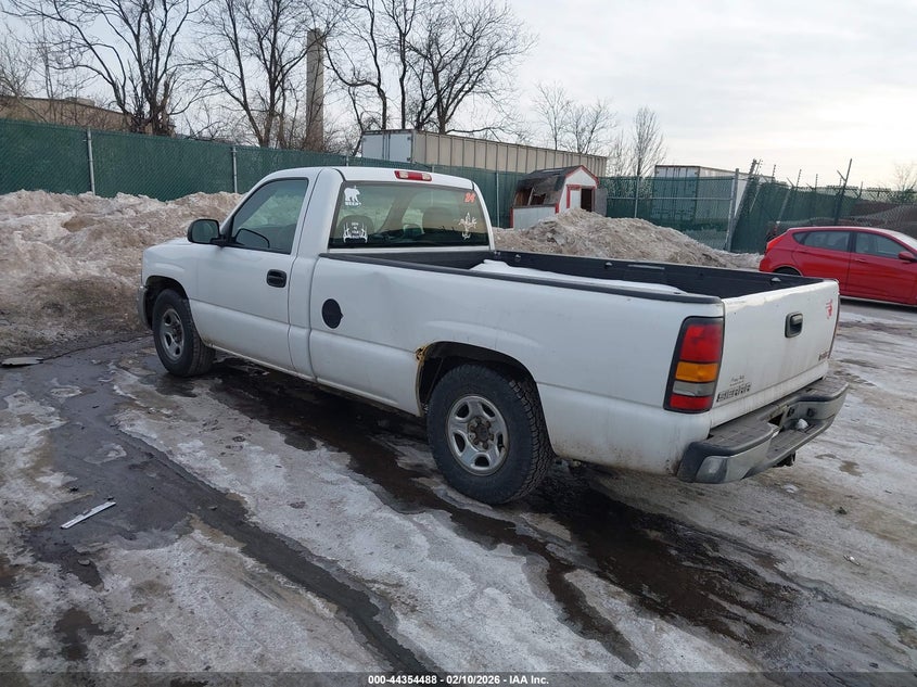 2004 GMC Sierra 1500 Work Truck