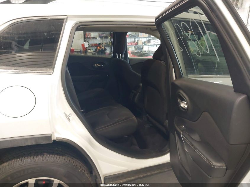 2017 Jeep Cherokee Latitude Fwd VIN: 1C4PJLCB9HW558626 Lot: 44354493