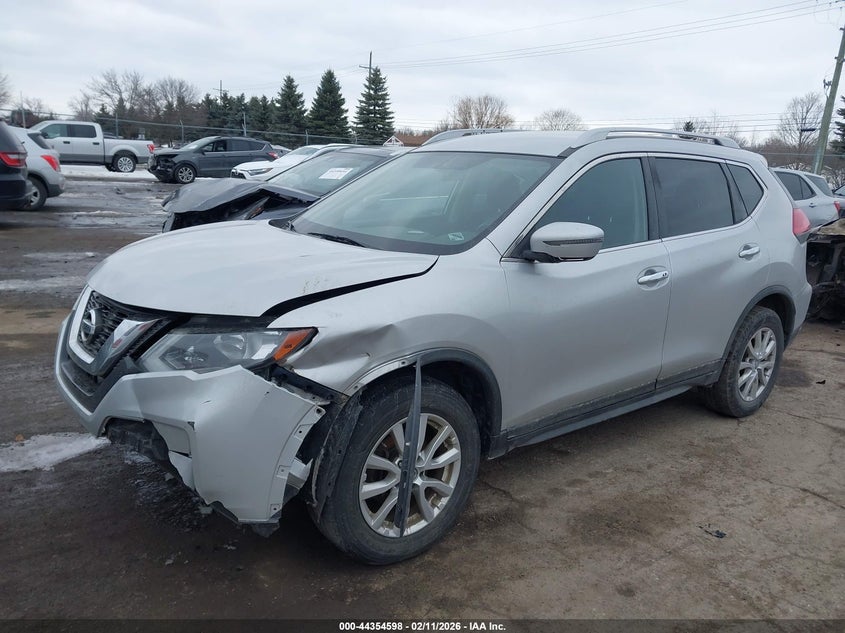2017 Nissan Rogue Sv