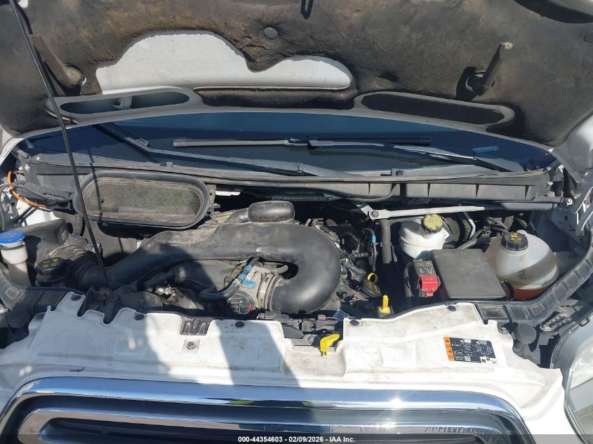 2017 Ford Transit-350 Cutaway VIN: 1FDBW5PMXHKA88080 Lot: 44354603