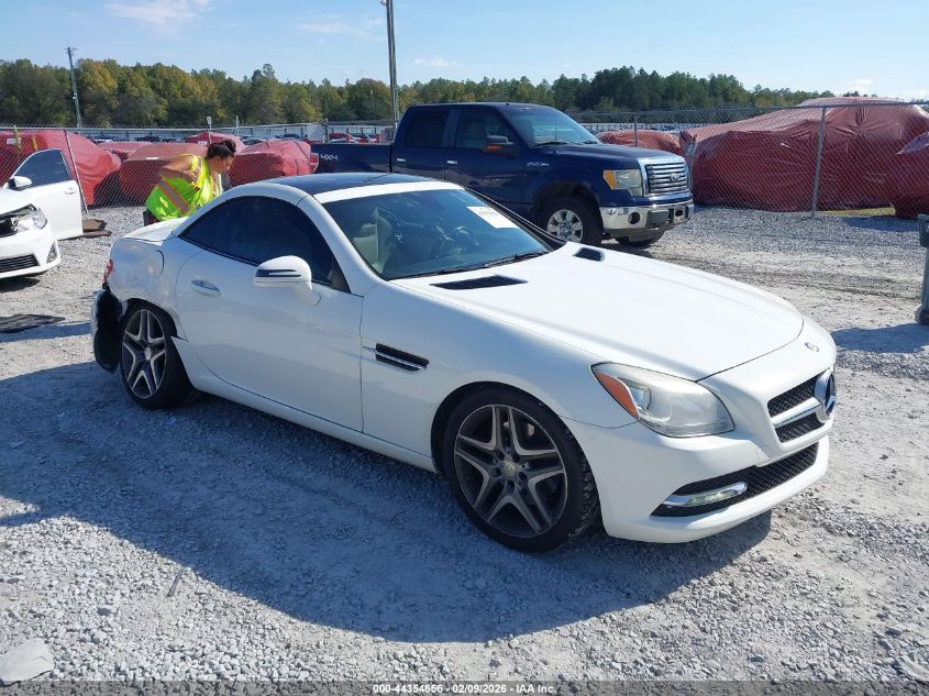 2016 Mercedes-Benz Slk 300