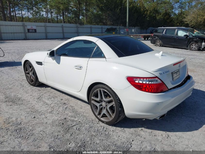 2016 Mercedes-Benz Slk 300