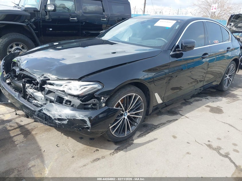 Vin: wba13ag0xpcm85552, lot: 44851124, bmw 530e 20232