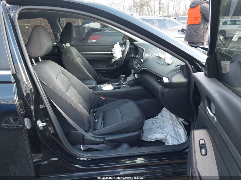 2022 Nissan Altima Sv Fwd