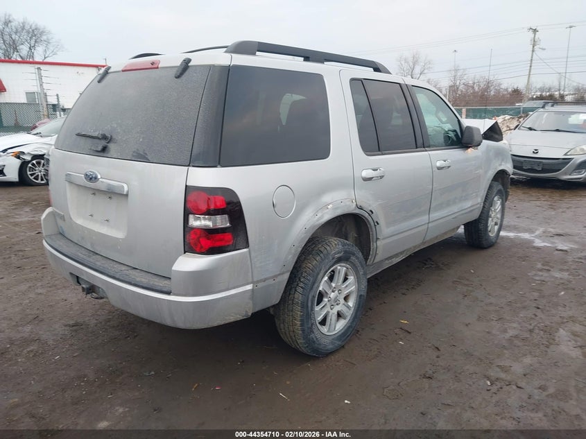 2010 Ford Explorer Xlt