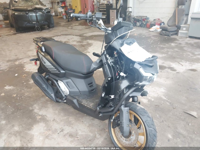 2025 ZNEN SCOOTER  (VIN: L5YT0LDD6S1171120)