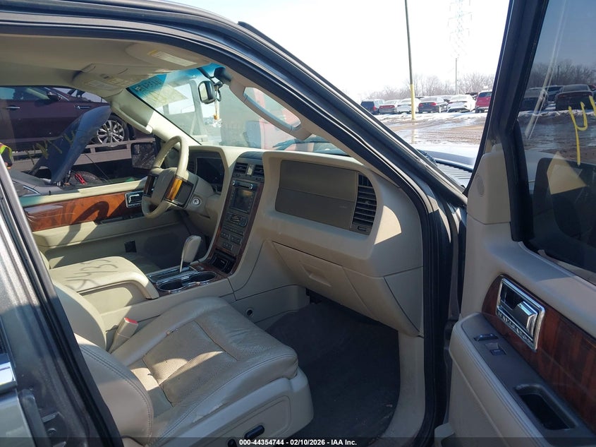 2012 Lincoln Navigator