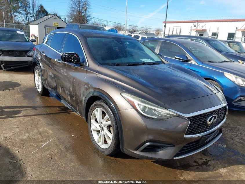 2017 Infiniti Qx30