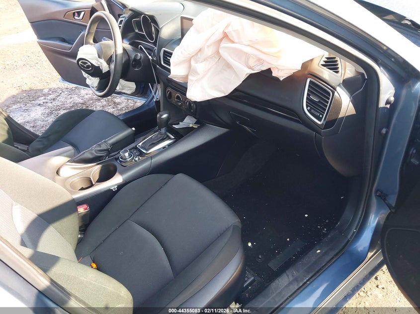 2015 Mazda Mazda3 I Sport