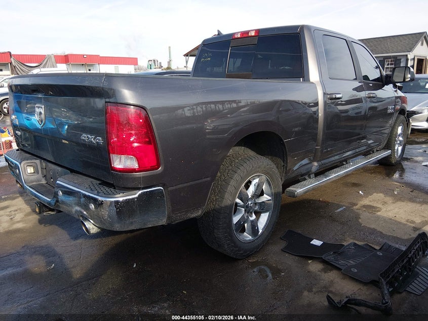 2018 Ram 1500 Big Horn 4X4 6'4 Box