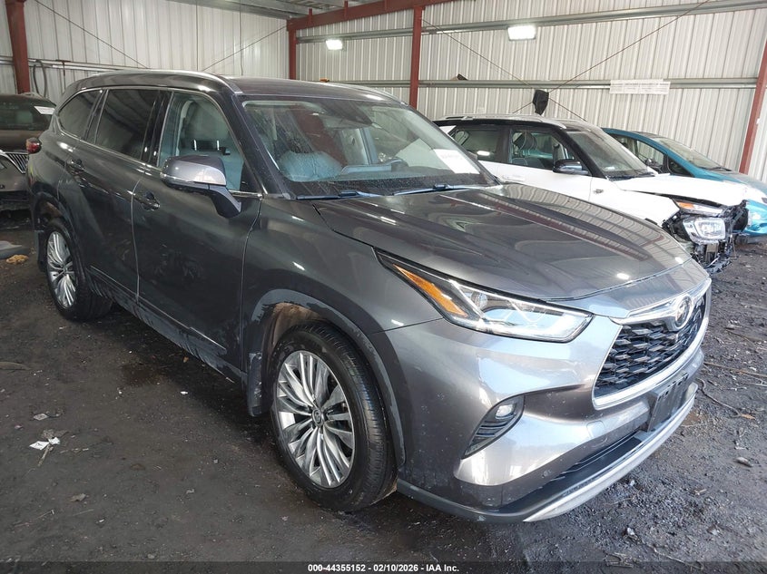 2020 Toyota Highlander Platinum