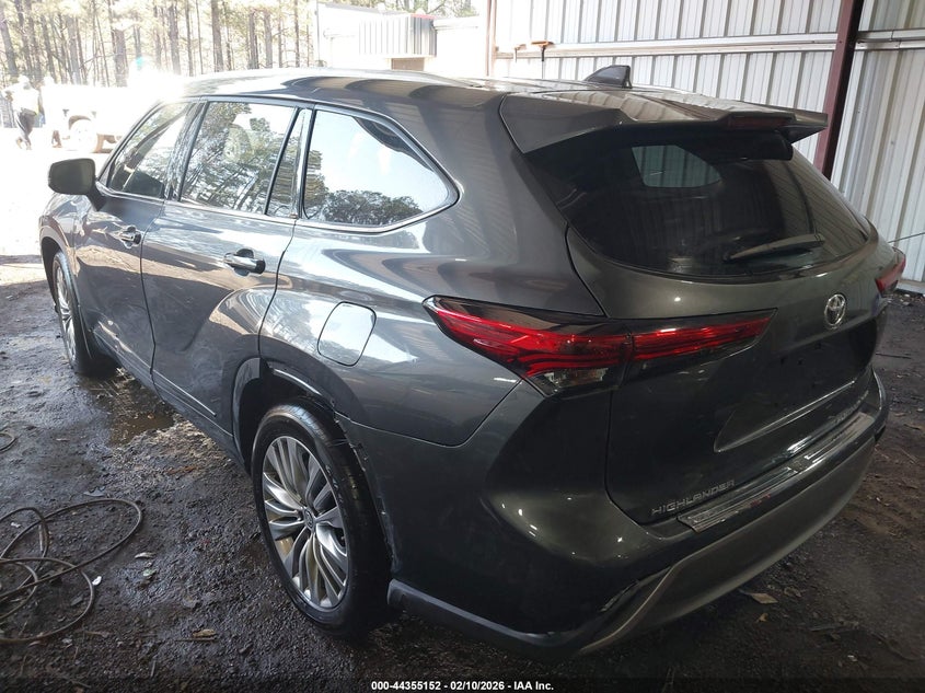 2020 Toyota Highlander Platinum