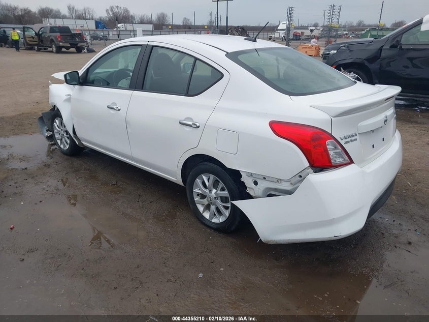 2018 Nissan Versa 1.6 Sv