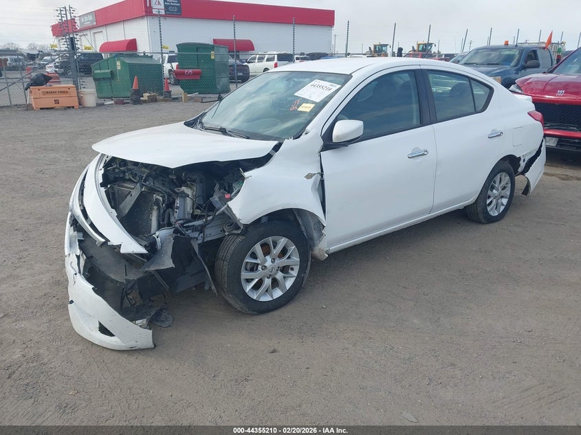 2018 Nissan Versa 1.6 Sv