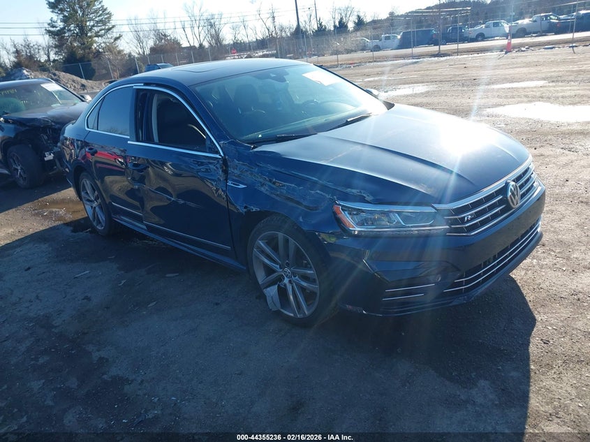 2019 Volkswagen Passat 2.0T Se R-Line