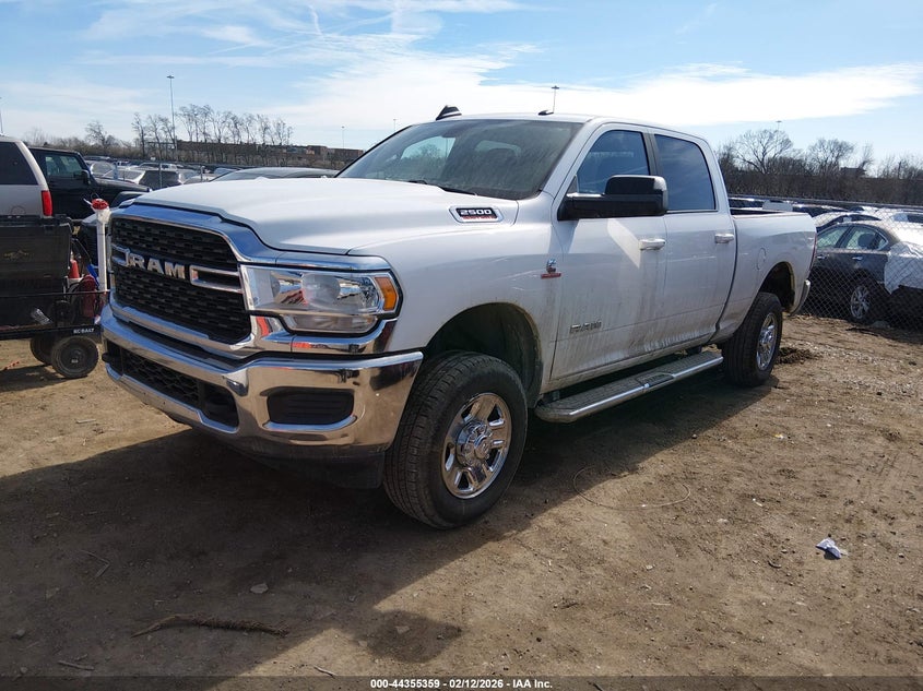 2022 Ram 2500 Big Horn 4X4 6'4 Box