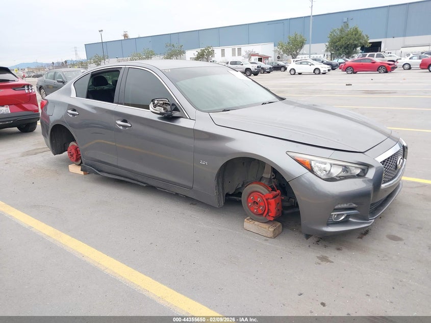 2016 Infiniti Q50 2.0T Base