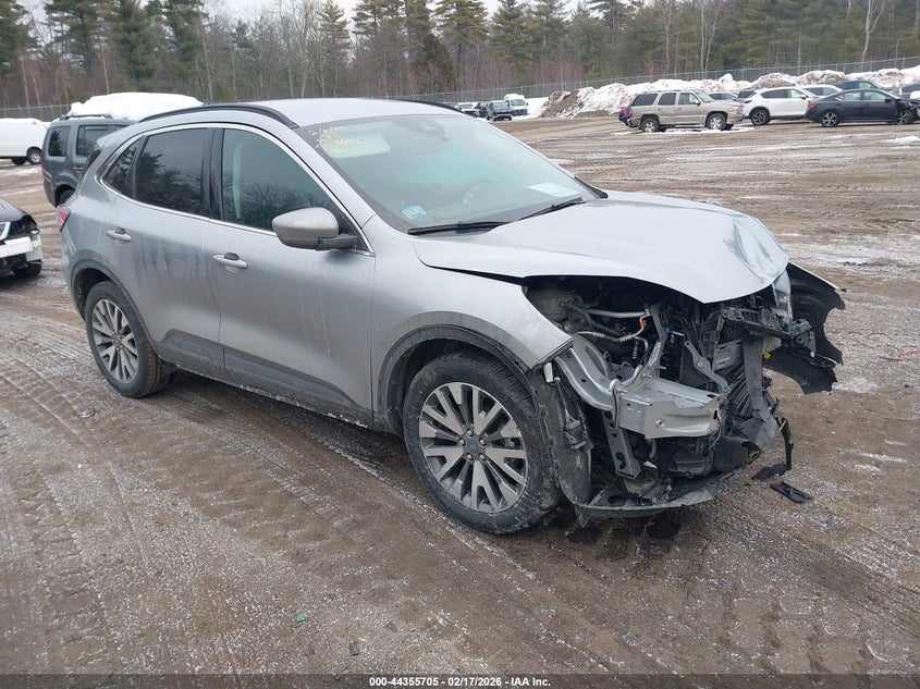 2022 Ford Escape Titanium