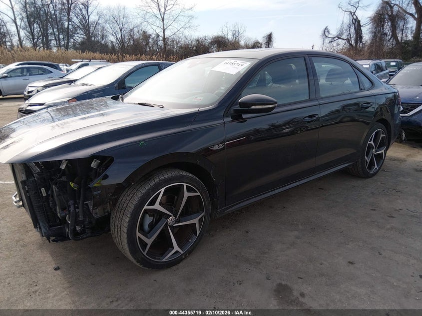 2022 Volkswagen Passat 2.0T R-Line