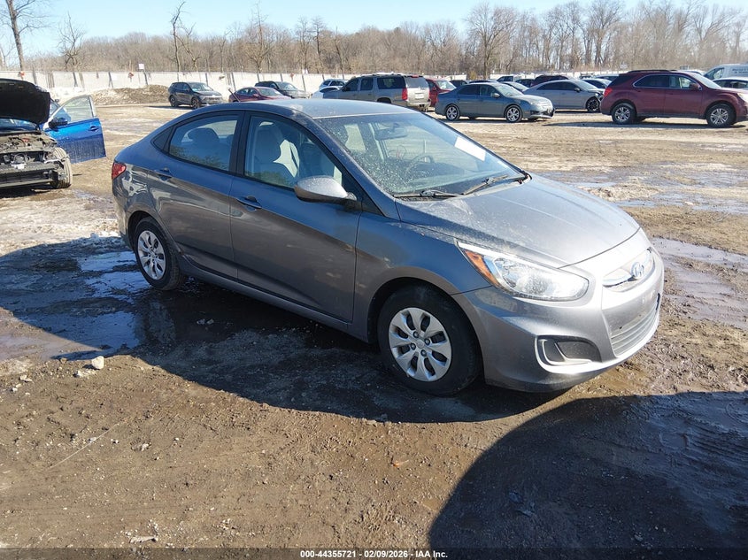 HYUNDAI ACCENT SE 2017