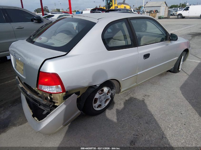 2000 Hyundai Accent Gs