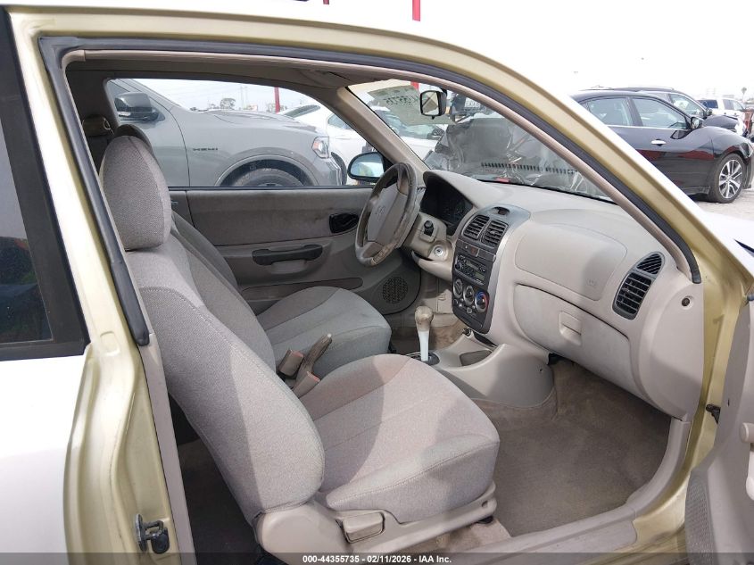 2000 Hyundai Accent Gs