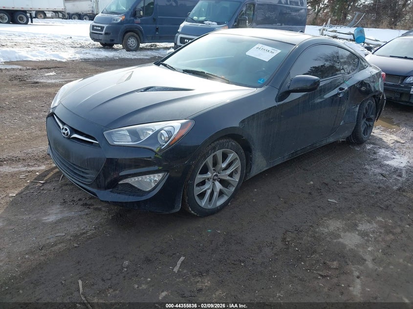2014 Hyundai Genesis 2.0T Premium