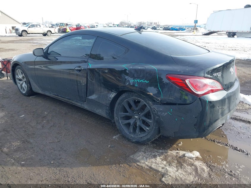 2014 Hyundai Genesis 2.0T Premium