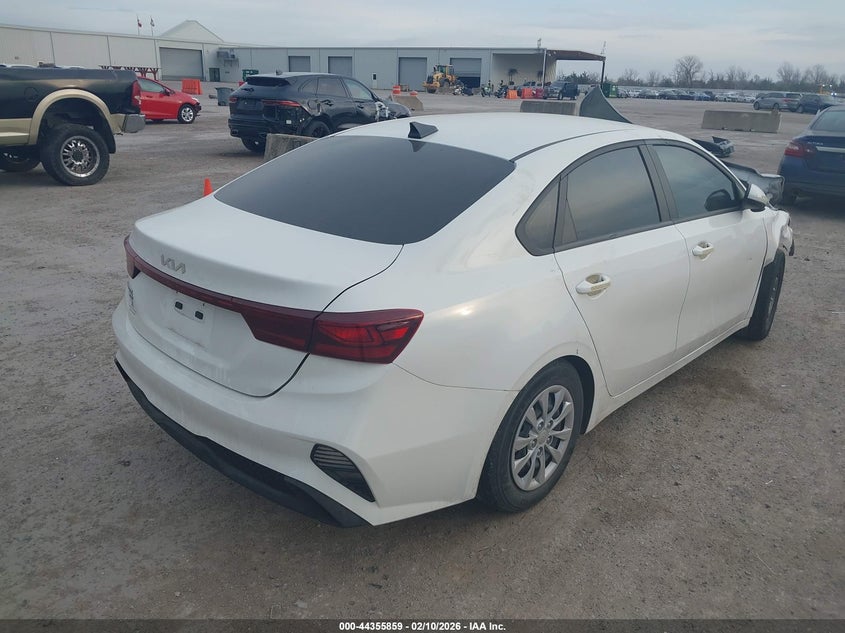 2023 Kia Forte Lx