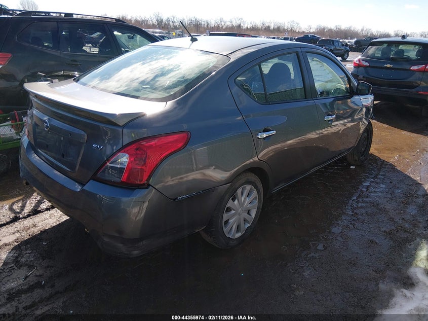2018 Nissan Versa 1.6 Sv