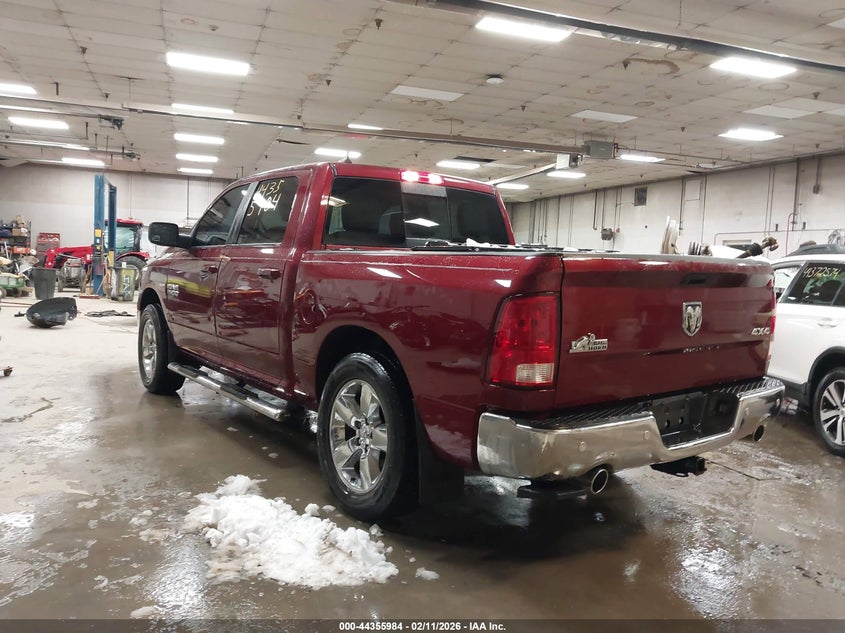 2019 RAM 1500 CLASSIC — zdjęcie 3