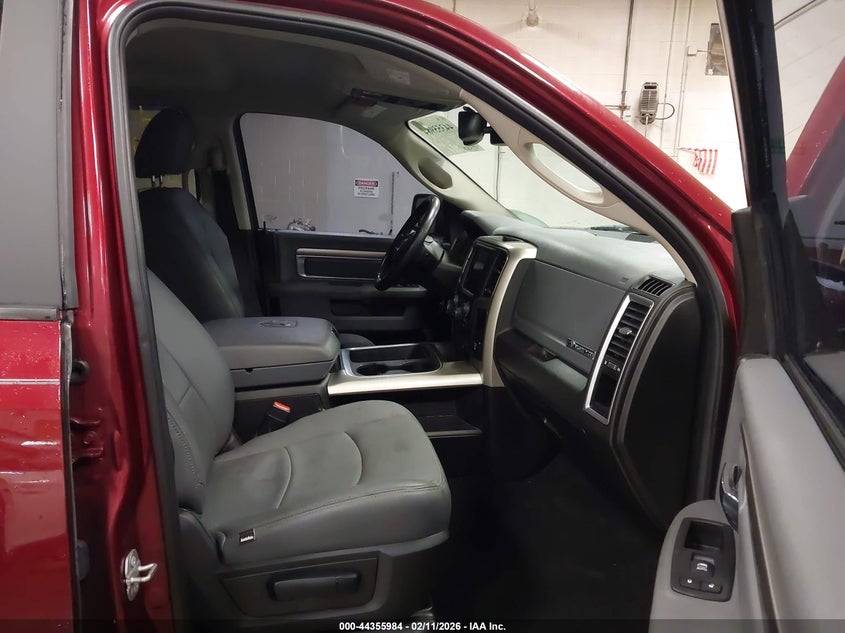 2019 RAM 1500 CLASSIC — zdjęcie 5