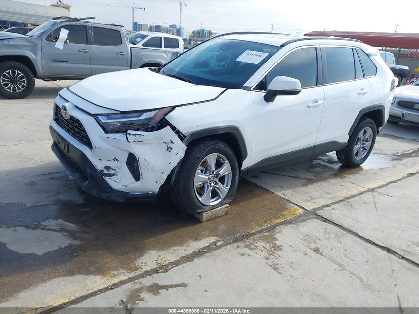 2025 Toyota Rav4 Xle