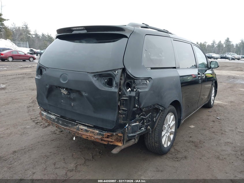 2015 Toyota Sienna Xle 7 Passenger
