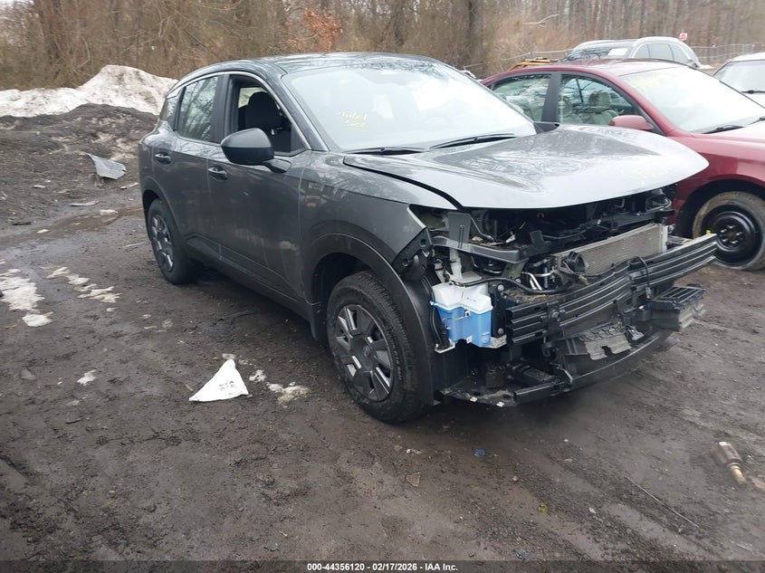 2025 Nissan Kicks S Intelligent Awd