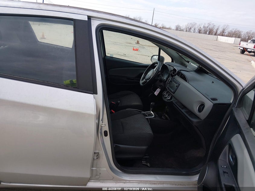 2016 Toyota Yaris Le