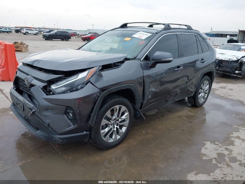 2023 Toyota Rav4 Xle Premium