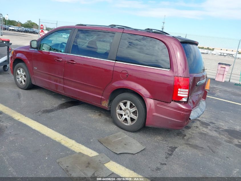 2008 Chrysler Town & Country Touring