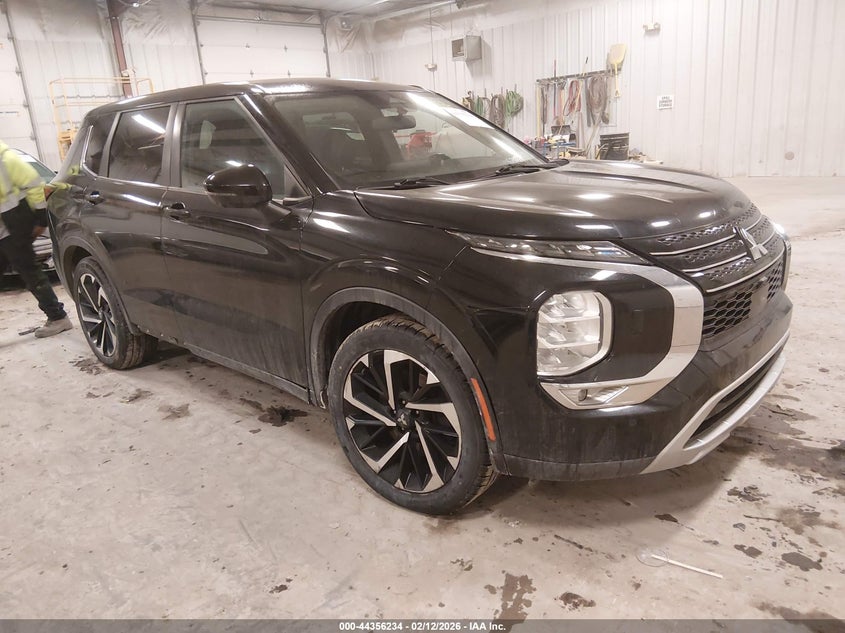 2022 Mitsubishi Outlander Black Edition S-Awc/Se 2.5 S-Awc/Se Launch Edition S-Awc