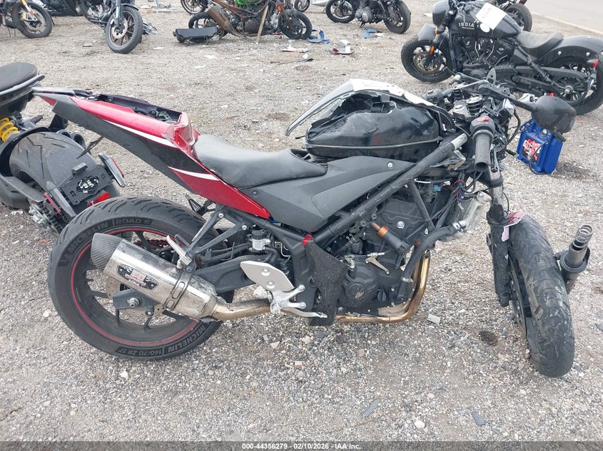 2018 Yamaha Yzfr3 A VIN: MH3RH15Y0JK003668 Lot: 44356279