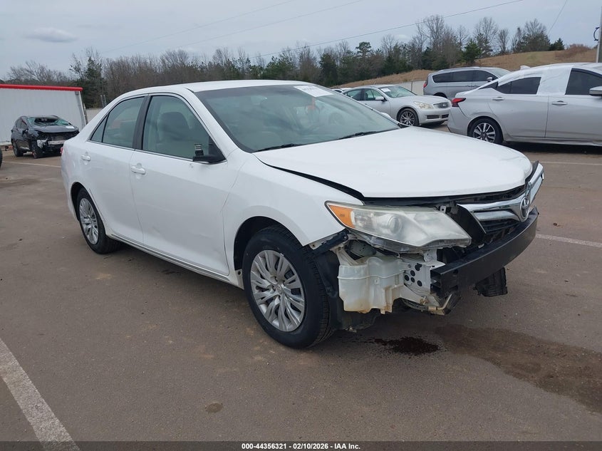 2013 Toyota Camry Le