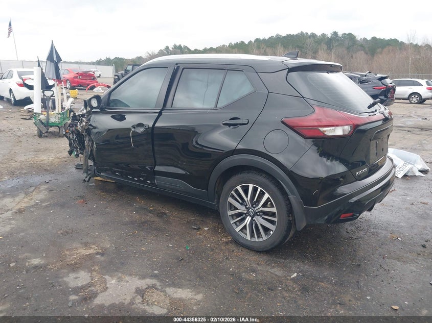 2022 Nissan Kicks Sv Xtronic Cvt