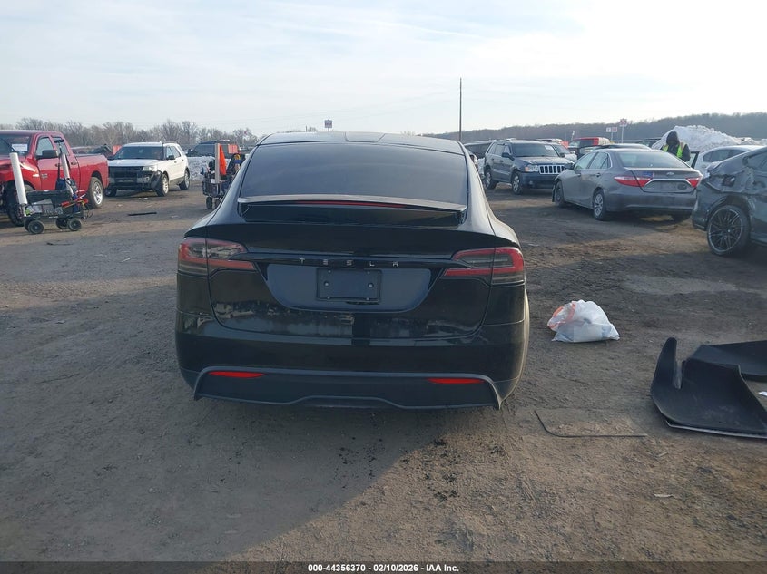 2024 Tesla Model X Long Range VIN: 7SAXCBE51RF455317 Lot: 44356370
