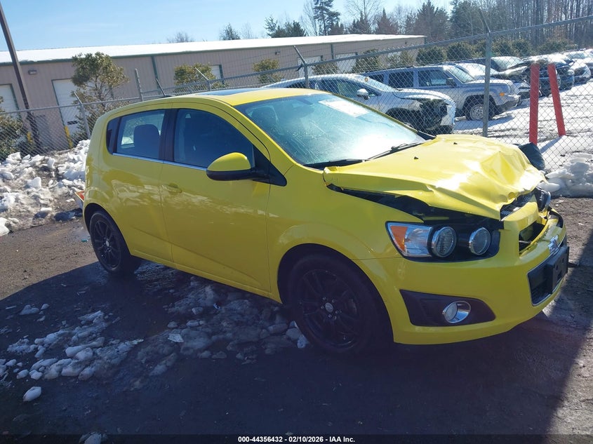2016 Chevrolet Sonic Lt Auto