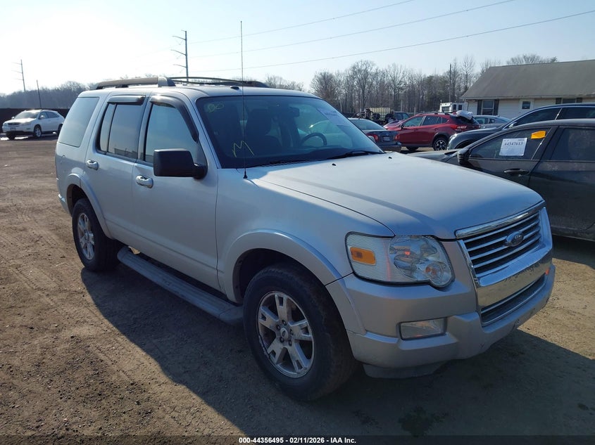 2010 Ford Explorer Xlt