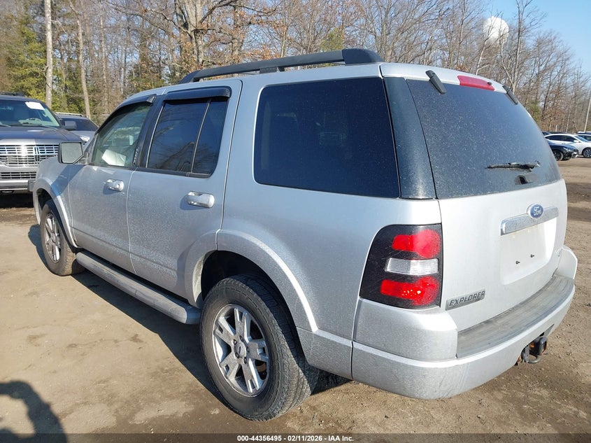 2010 Ford Explorer Xlt