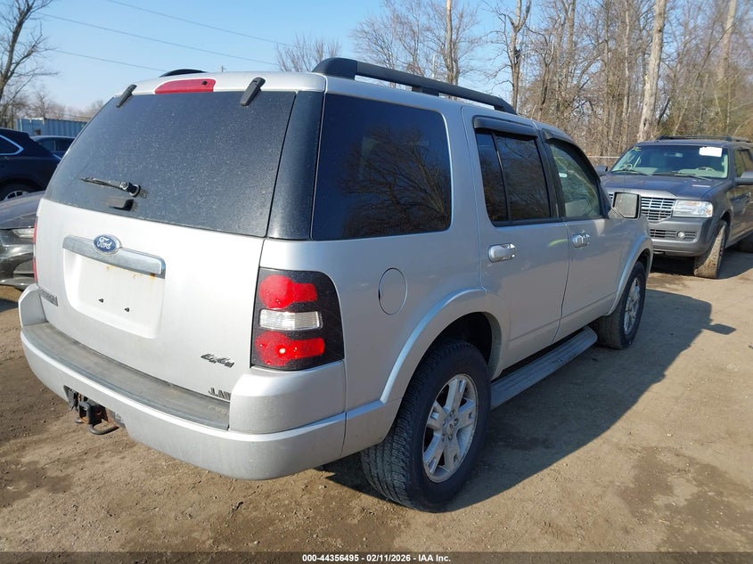 2010 Ford Explorer Xlt